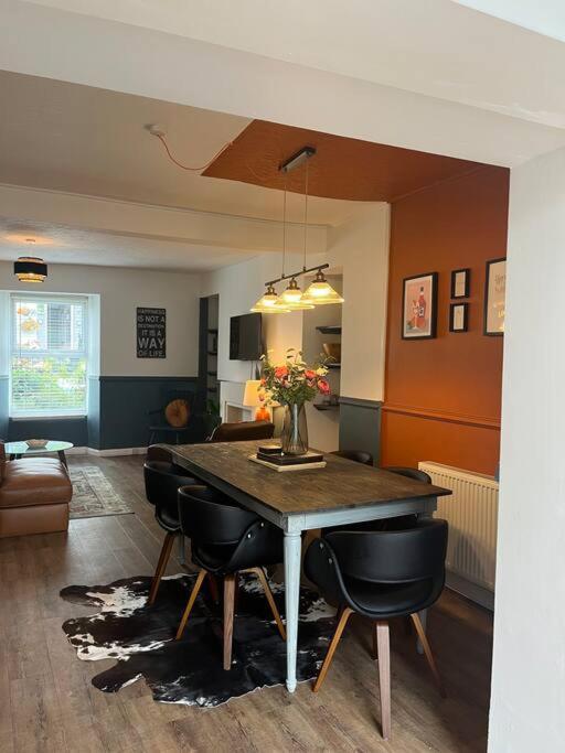 Lobster Cottage - Stylish 3 Bedroom Cottage In Heart Of Tenby Town, Pembrokeshire Buitenkant foto